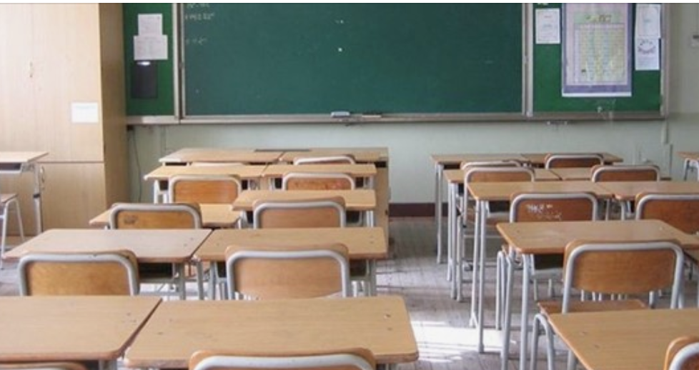 Il Governo chiude scuole e università in tutta Italia fino a metà marzo. Ma il ministro smentisce: “Ancora da decidere”