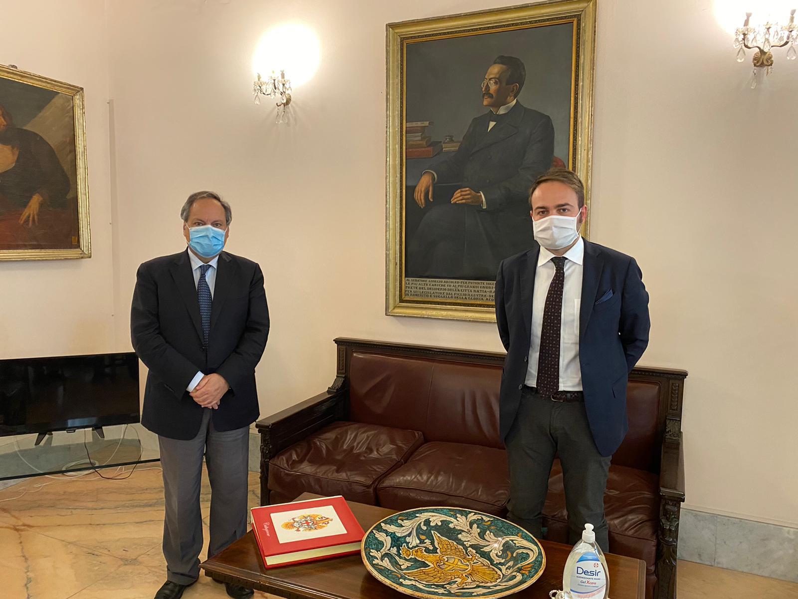 Vincenzo Saitta nuovo dirigente commissariato di Polizia. Il sindaco Ioppolo lo saluta al Comune