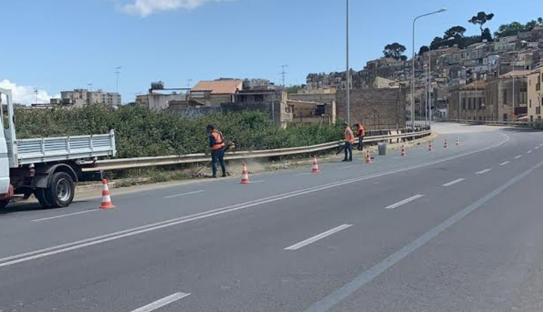 Scerbatura delle strade e delle aree verdi
