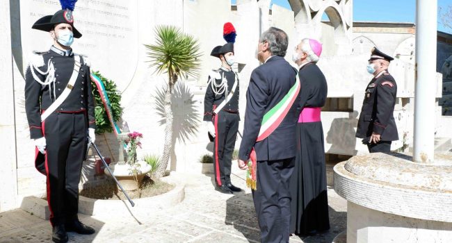 Foto-cimitero-3-2-novembre-2020.jpg