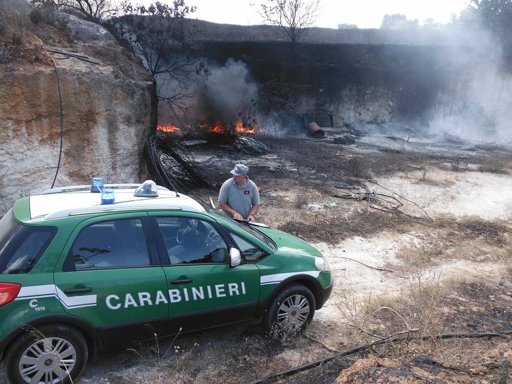 Ordinanza per prevenire gli incendi: pulizia dei terreni entro lunedì 7 giugno