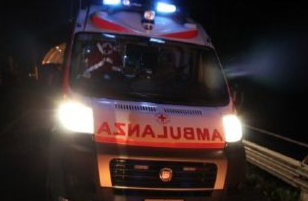 Festeggiamenti Europei in tragedia a Caltagirone, giovane muore in incidente