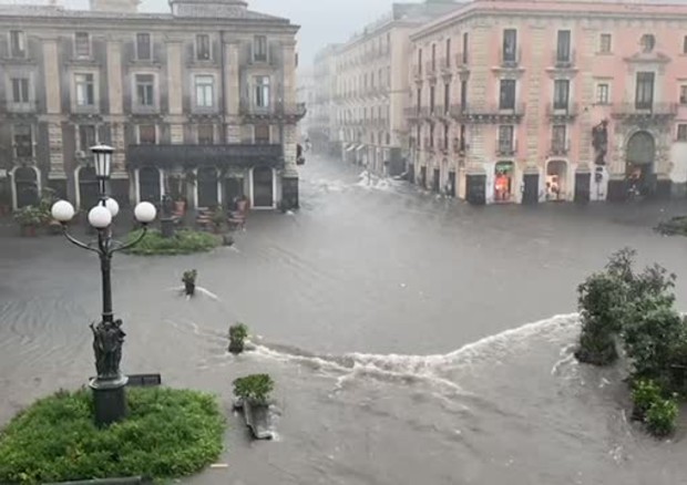 – Alluvione a Catania: Confcommercio vicina agli imprenditori