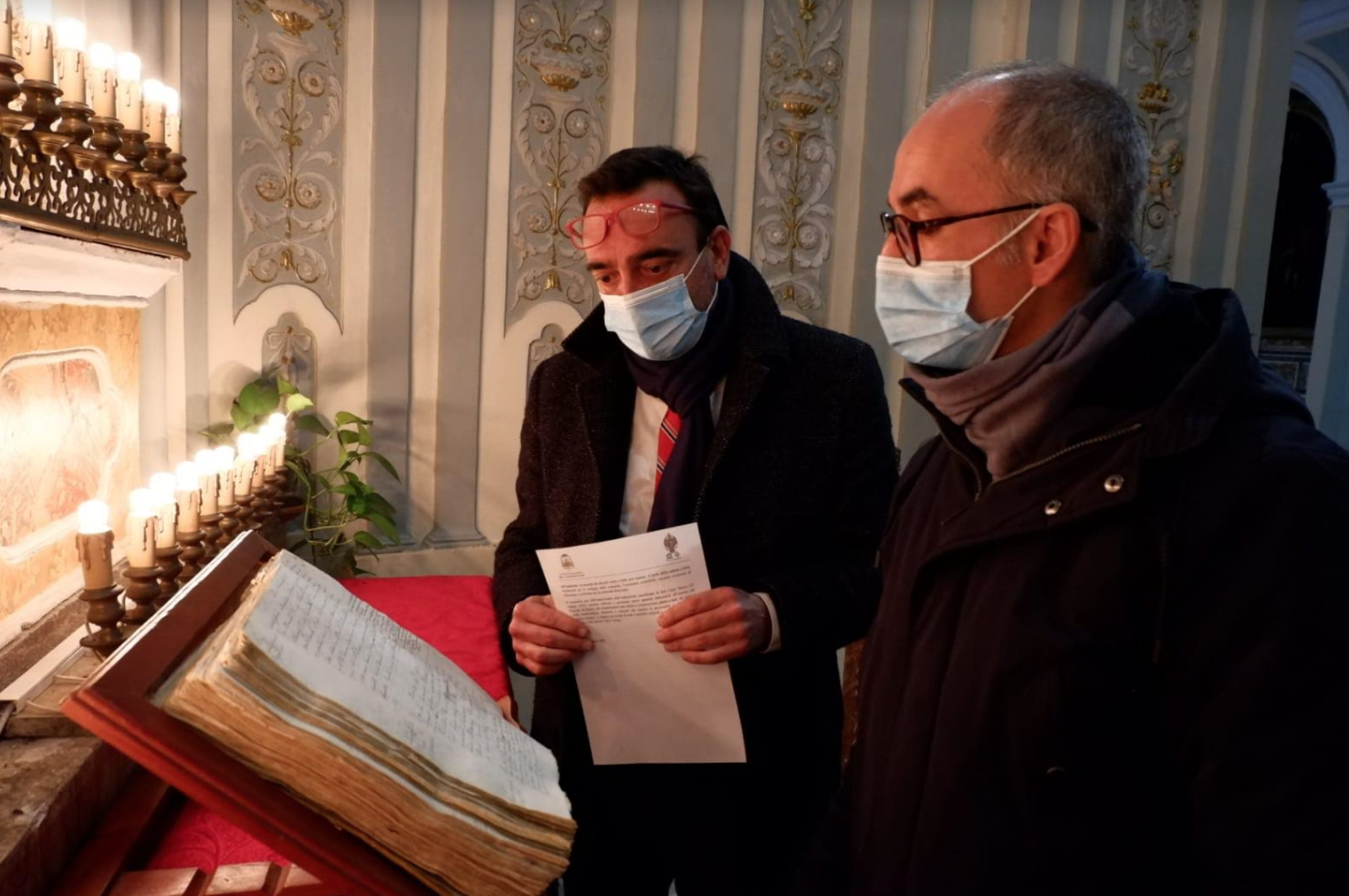 “Luigi Sturzo è l’identità di Caltagirone”: visibile, nella Basilica di San Giorgio, il registro con l’atto di battesimo del Padre del Popolarismo