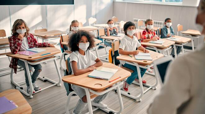 I sindaci del Calatino a Musumeci: “Si eviti ritorno a scuola, rischio contagi covid”