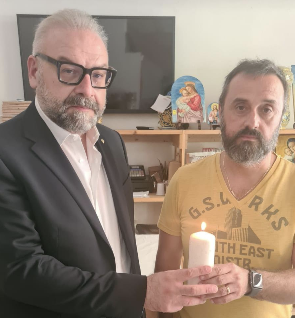 notizie in evidenza  sicilia  economia  apertura – Crisi energetica, commercianti con candele in mano. Incontro con il prefetto di Palermo per lanciare allarme