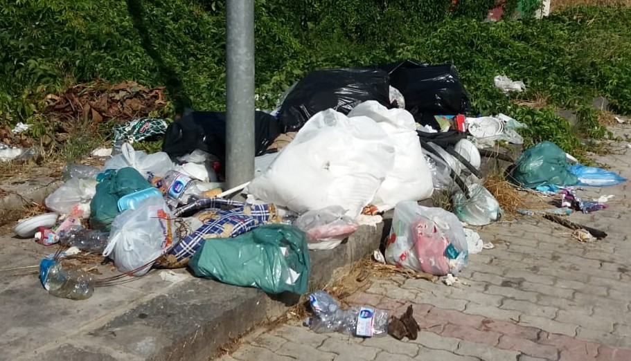 Confisca dell’auto a chi abbandona i rifiuti per strada. L’Amministrazione comunale: “E’ sempre più tolleranza zero verso gli incivili che sporcano”