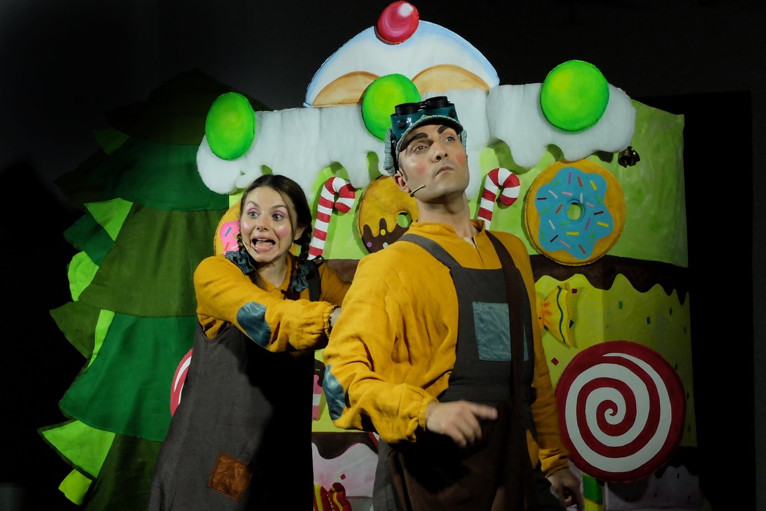 “Ricreiamo in Natale”, il 26 dicembre a Catania la fiaba di Hansel e Gretel per i piccoli e “Ossa ri crita”, la poesia-teatro del reggino Massino Barilla