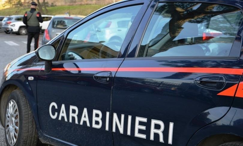 Nipote spara a zio dopo lite, arrestato da Carabinieri