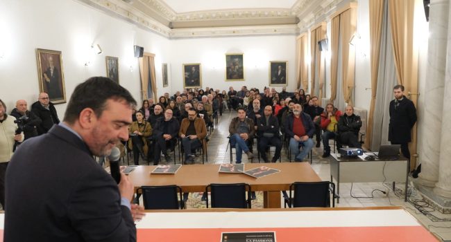 Foto-Passione-di-Cristo-presentazione-in-municipio.jpg-3.jpg
