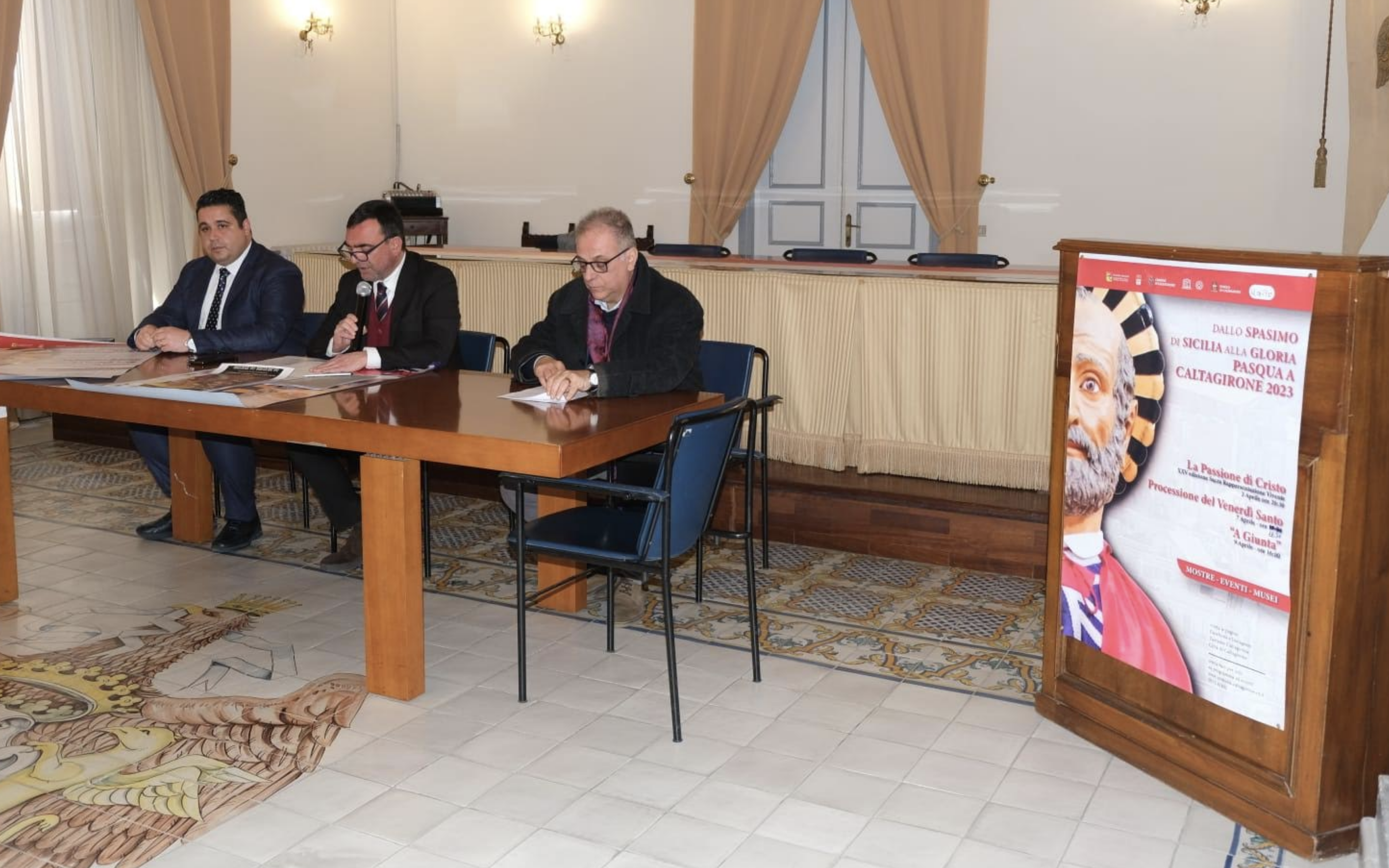 “Pasqua 2023 a Caltagirone”, presentato il programma: durante la Settimana Santa, eventi dalla grande valenza evocativa ed emozionale. Mostre, Opera dei pupi e musei arricchiscono l’offerta culturale e turistica