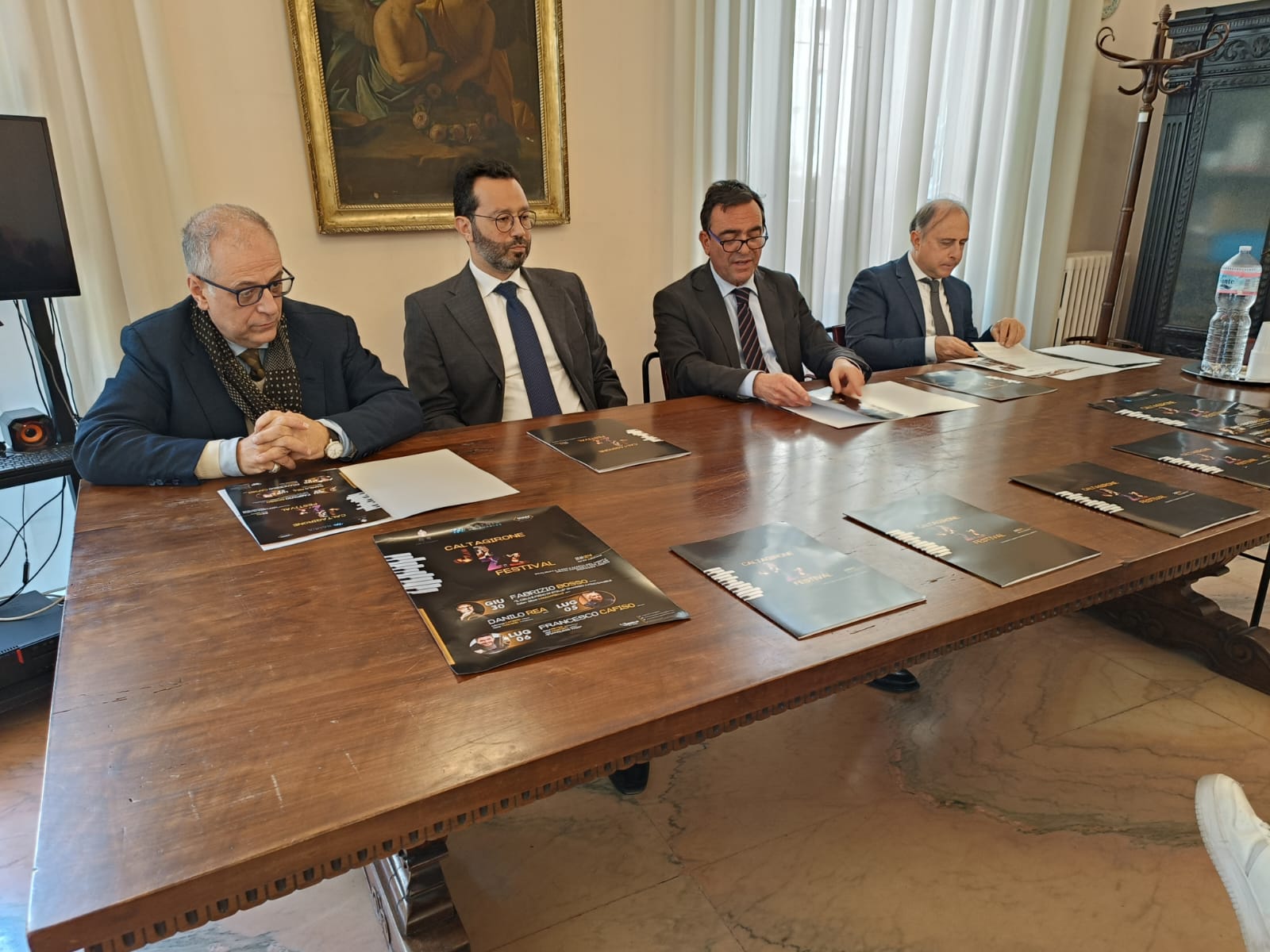 – spettacoli –      “Caltagirone Jazz Festival 2024”: presentata la terza edizione: Dal 30 giugno con Fabrizio Bosso, Danilo Rea e Francesco Cafiso