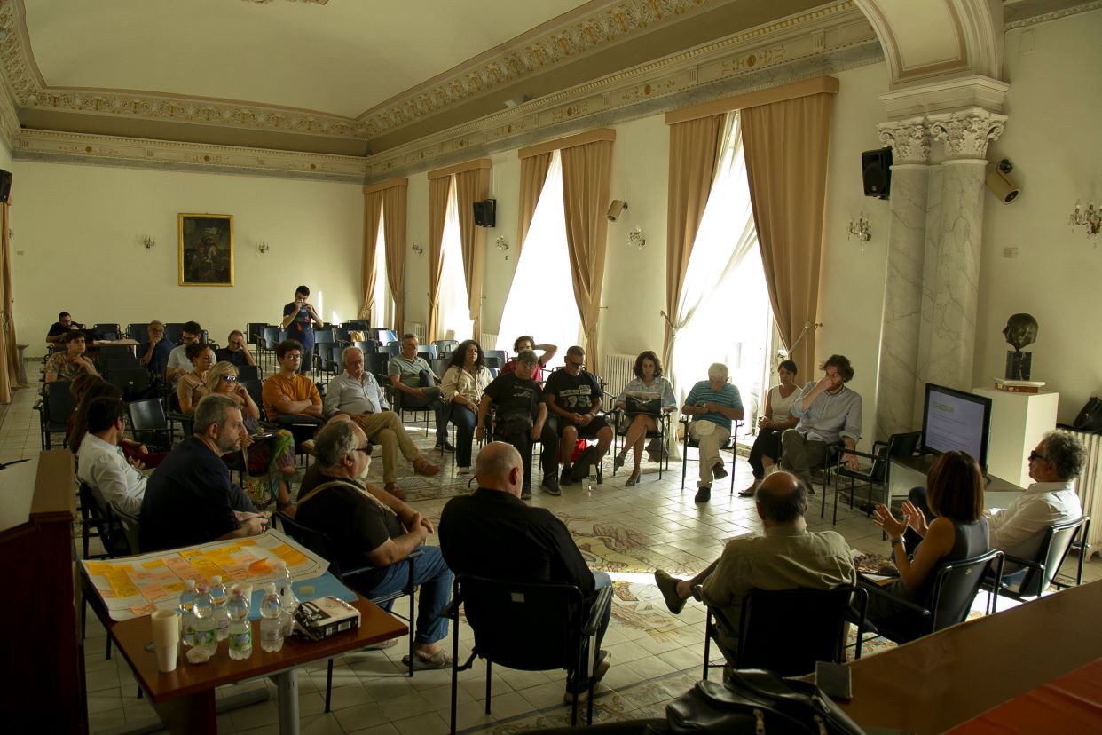 Eco-turismo per Santo Pietro e teatro polifunzionale per il Complesso Semini: le proposte di co-design al Comune di Caltagirone da parte di dieci Enti cittadini del Terzo Settore