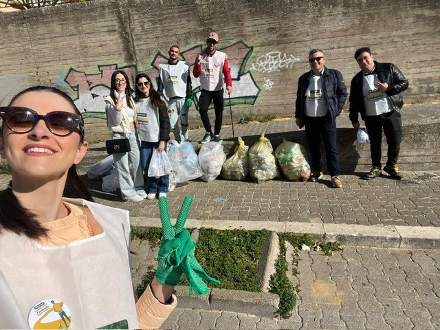 – caltagiorne –    “Insieme a te per l’ambiente” di McDonald’s fa tappa a Caltanissetta, Caltagirone e Avola