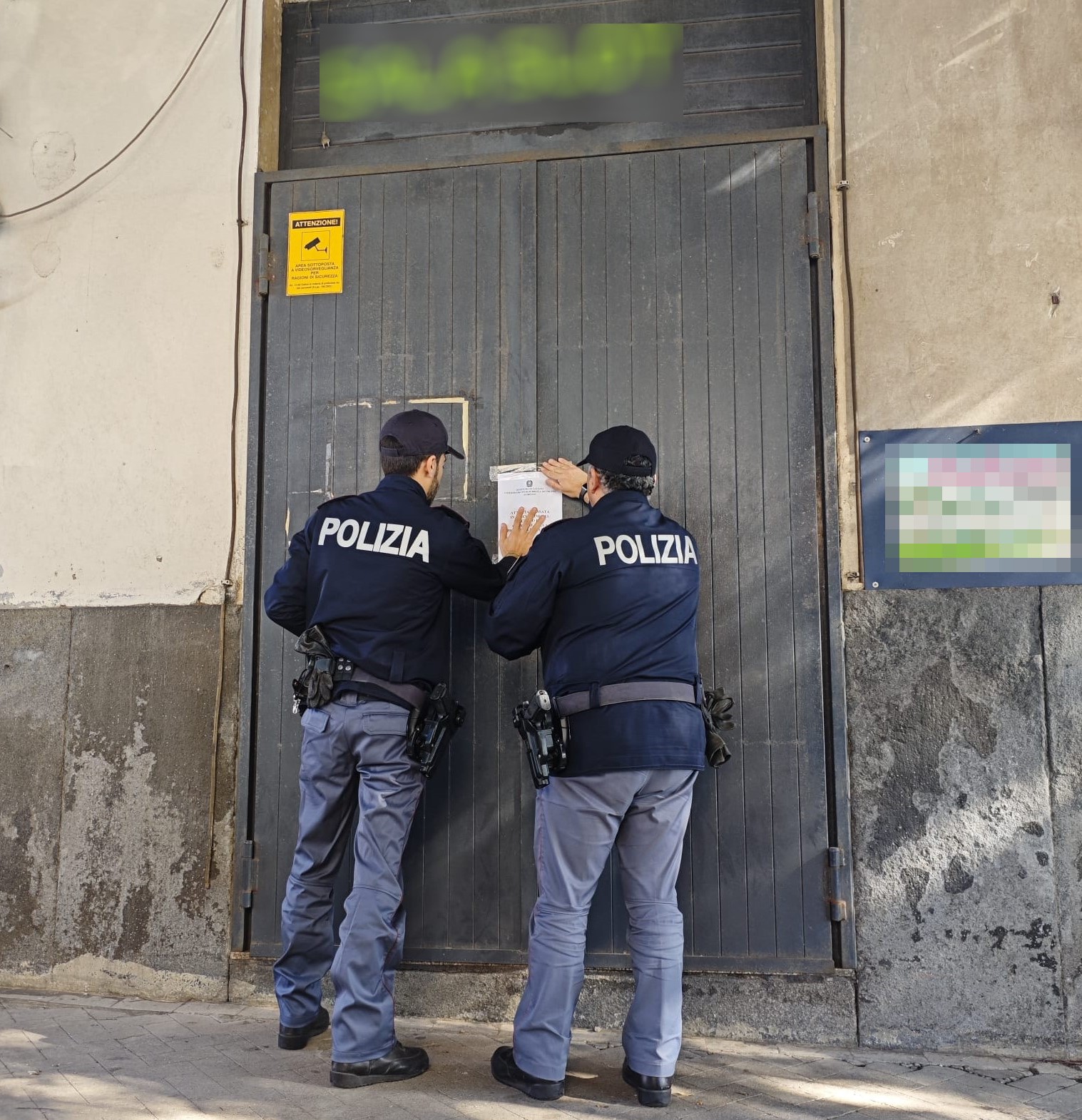 Da fuori circolo privato ma dentro era una sala giochi abusiva. Intervento della Polizia