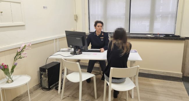 PRENDE-A-CALCI-LA-MOGLIE-CON-GLI-SCARPONI-DA-LAVORO-FRATTURANDOLE-COSTOLE-E-DITO-63ENNE-ARRESTATO-DALLA-POLIZIA-DI-STATO.jpg