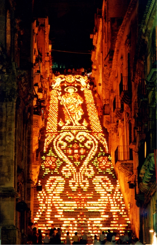 – spettacoli –    L’Estate 2025 a Caltagirone è anche “Maraviglia – Festival Tardo barocco experience”