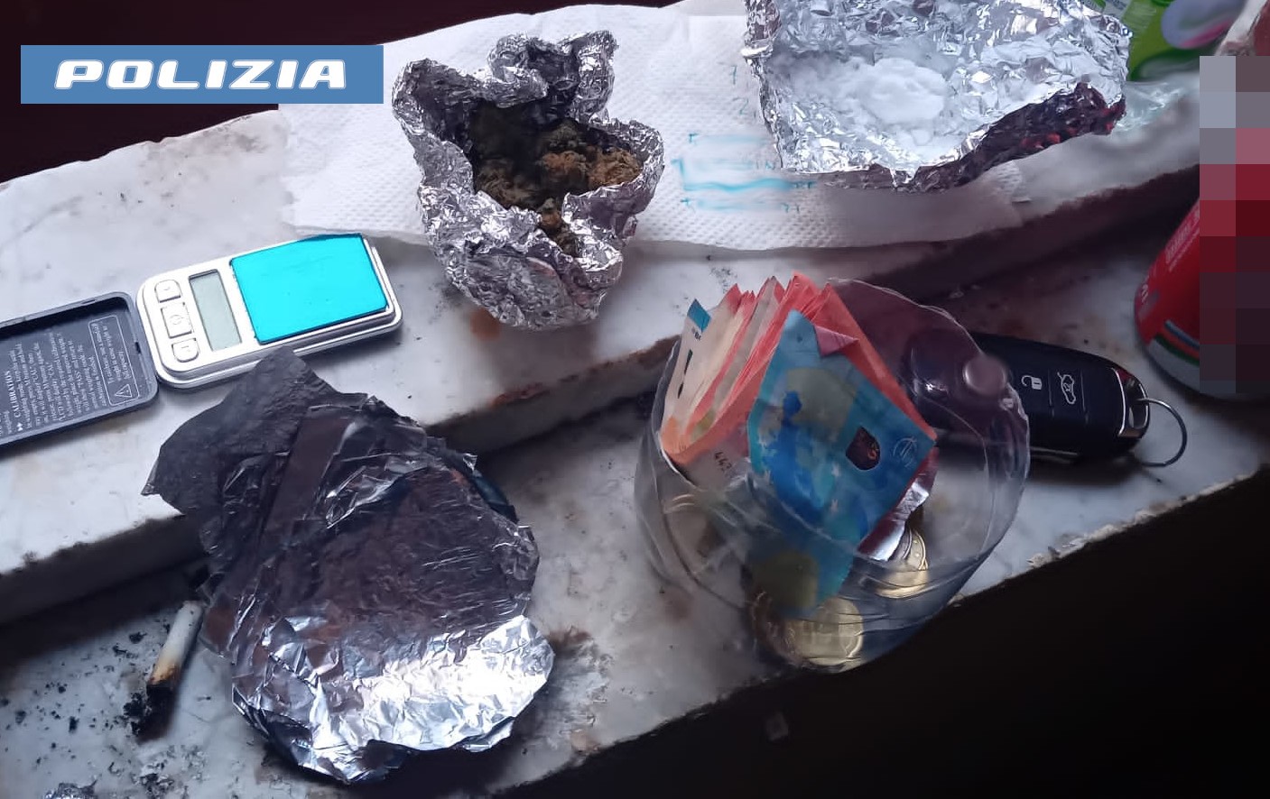 Una “crack room” e casa di spaccio al quartiere San Cristoforo di Catania. Intervento della Polizia