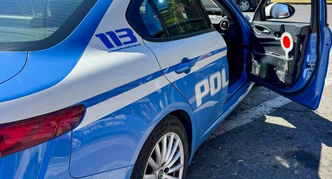 GUIDA-SENZA-PATENTE-ED-ASSICURAZIONE-FUGGE-A-TUTTA-VELOCITÀ-E-INVESTE-UN-POLIZIOTTO-PREGIUDICATO-34ENNE-ARRESTATO-DALLA-POLIZIA-DI-STATO.JPG