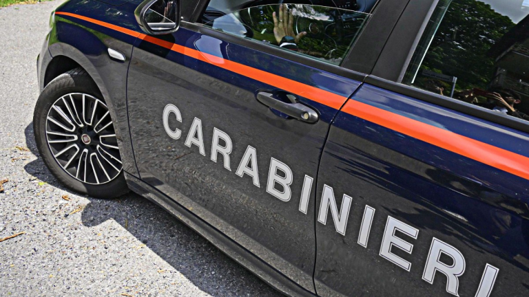 Omicidio sul lungomare di Riposto: uccide il fratello con una mannaia al culmine di una lite